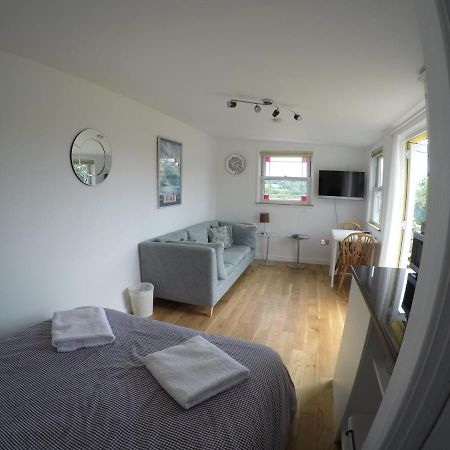 The Retreat Bed & Breakfast Charmouth Exterior photo