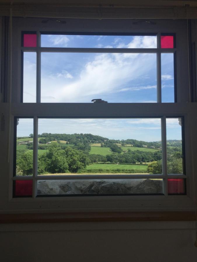 The Retreat Bed & Breakfast Charmouth Exterior photo